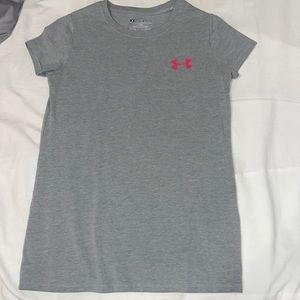 girls grey under armour shirt